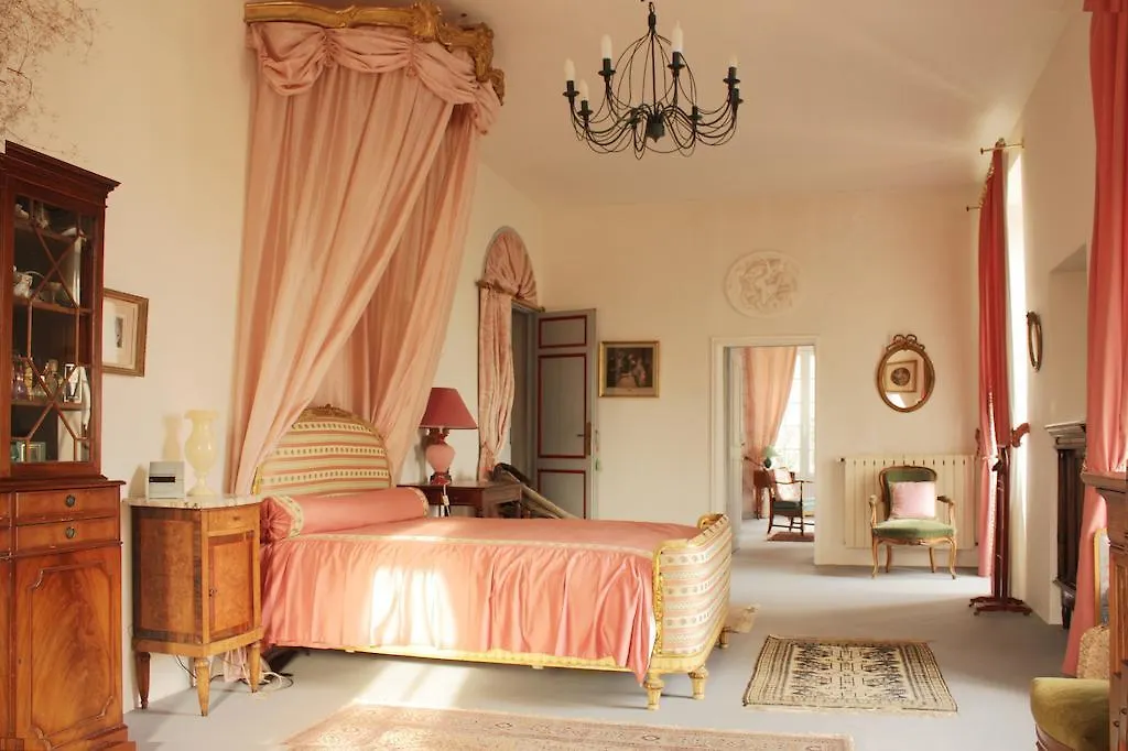 Chateau Du Bois Glaume Poligne